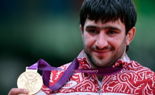 London-2012: Rüstəm Orucovun qənimi olimpiya çempionu oldu